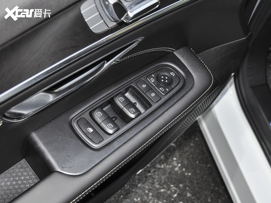 2021;X70 PLUS PLUS 1.6T DCT 6