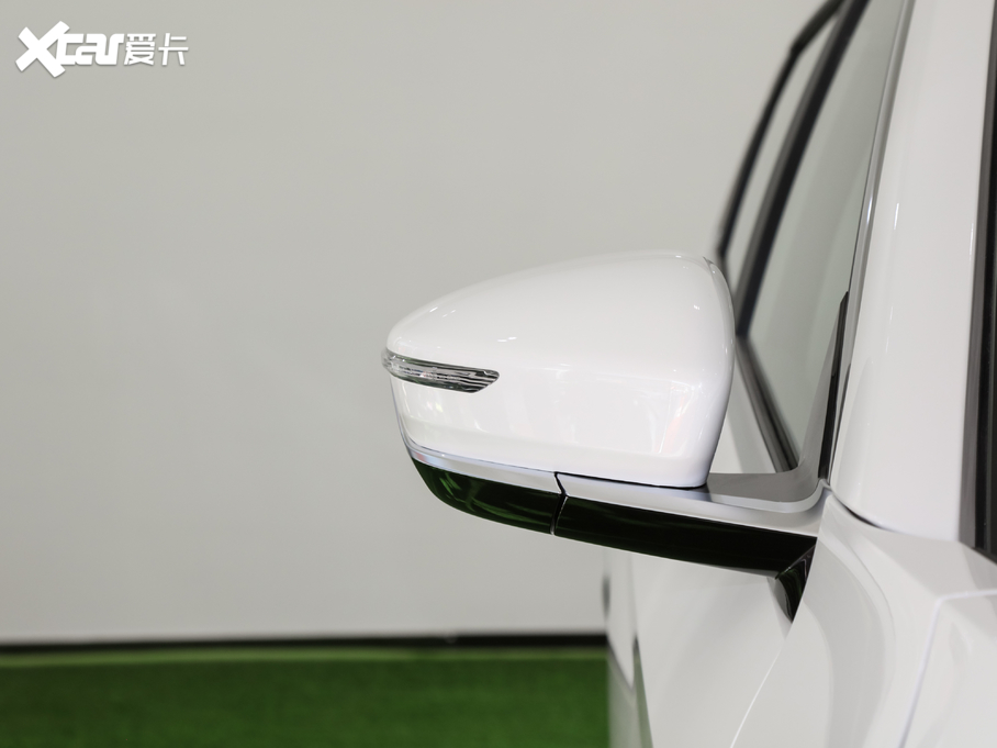 2021;X70 PLUS PLUS 1.5T ք 6