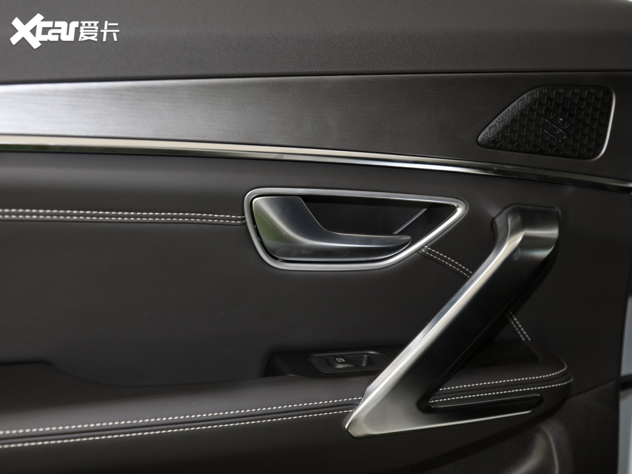 2021;X70 PLUS PLUS 1.5T ք 6