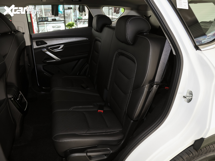 2021;X70 PLUS PLUS 1.5T ք 6