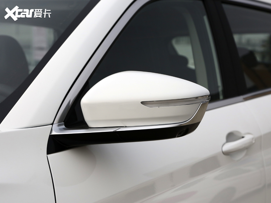 2021;X70 PLUS PLUS 1.6T DCT 7