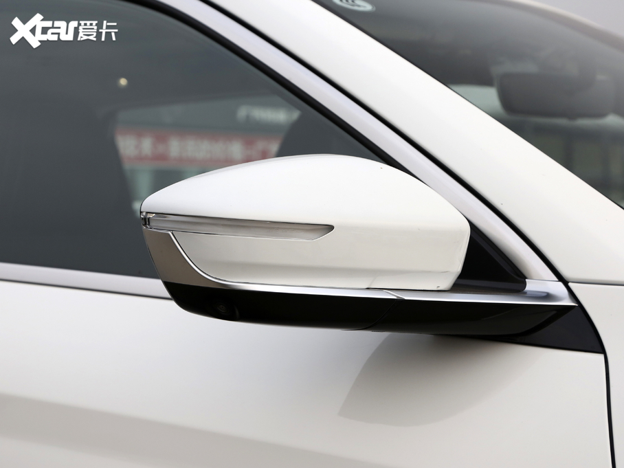 2021;X70 PLUS PLUS 1.6T DCT 7