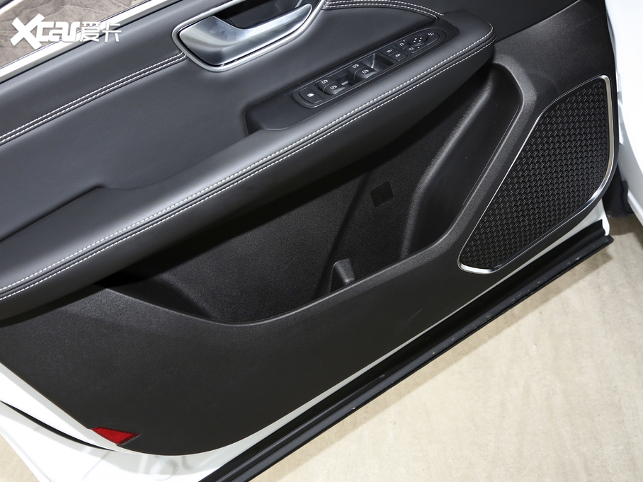 2021;X70 PLUS PLUS 1.6T DCT 7