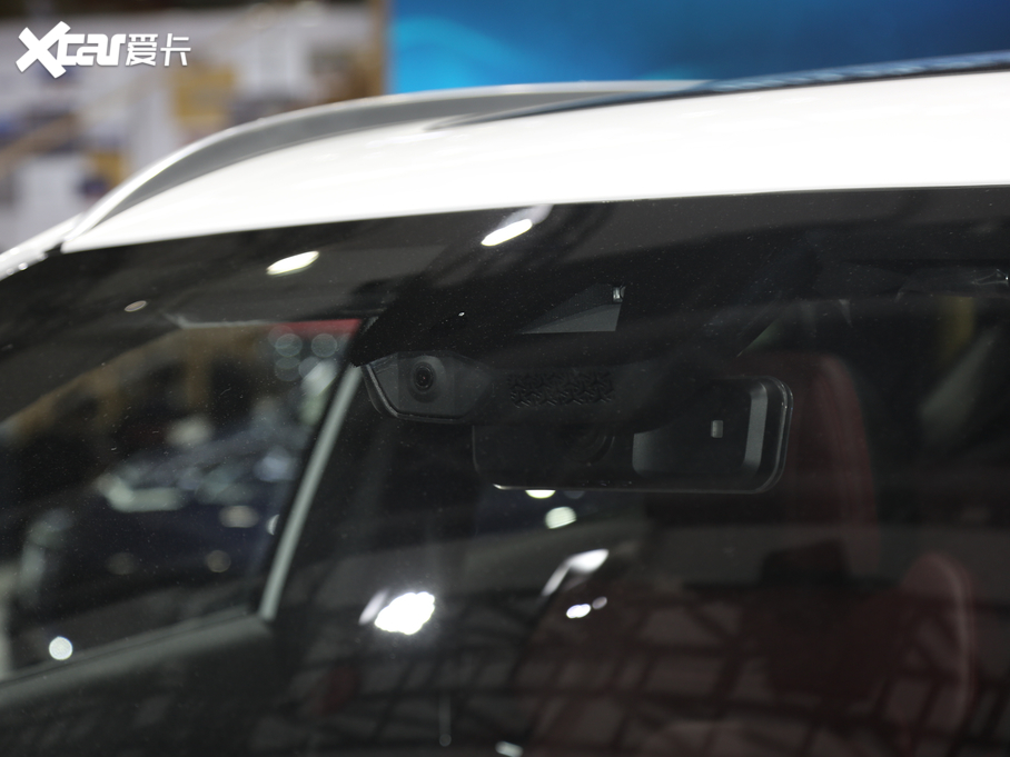 2021;X70 PLUS  PLUS 1.6T DCT 5