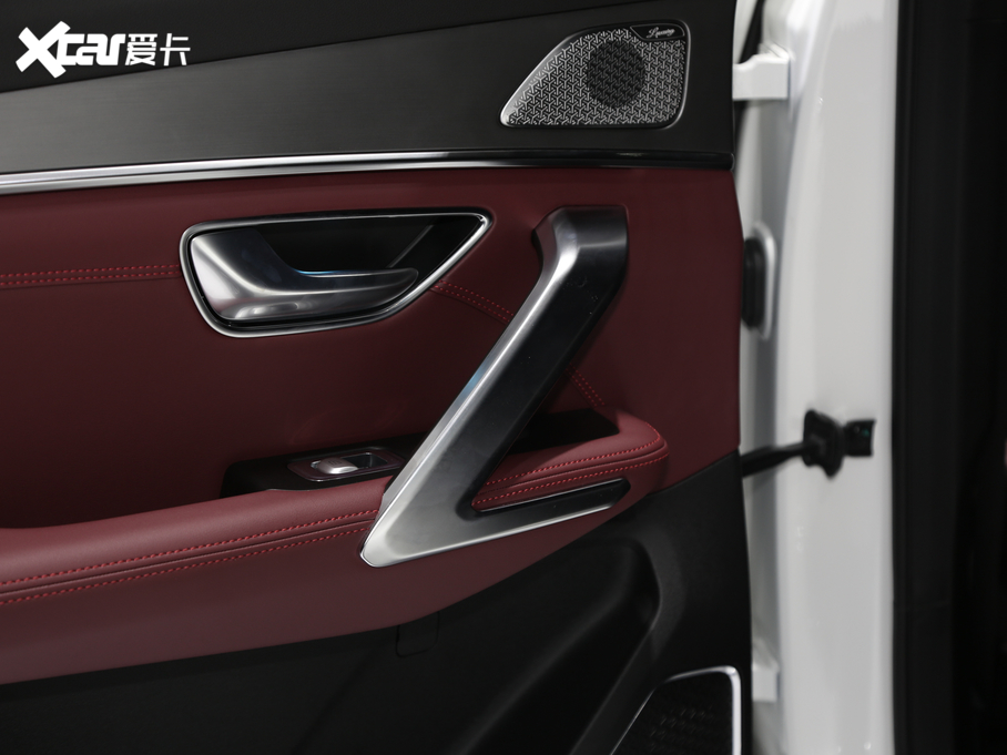 2021;X70 PLUS  PLUS 1.6T DCT 5