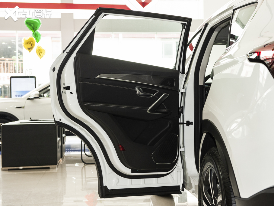 2021;X70 PLUS PLUS 1.5T ք 7