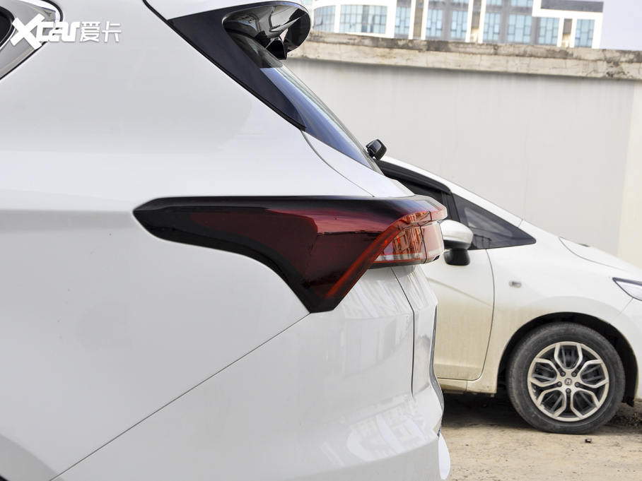 2021;X70 PLUS PLUS 1.5T DCT 5