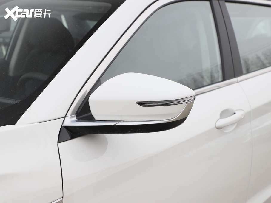 2021;X70 PLUS PLUS 1.6T DCT 5