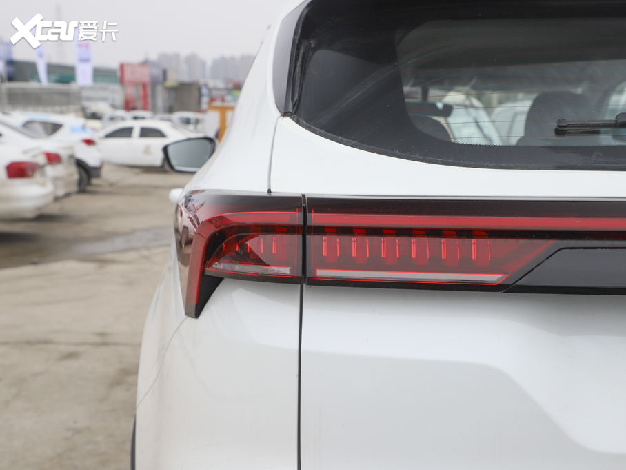 2021;X70 PLUS PLUS 1.6T DCT 5