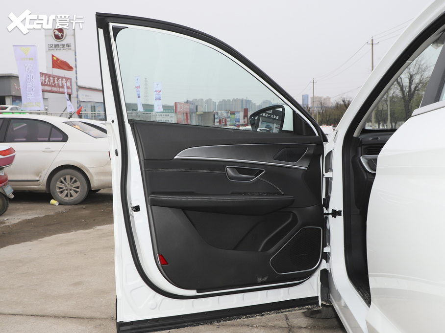 2021;X70 PLUS PLUS 1.6T DCT 5