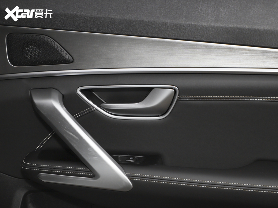 2021;X70 PLUS PLUS 1.6T DCT 5