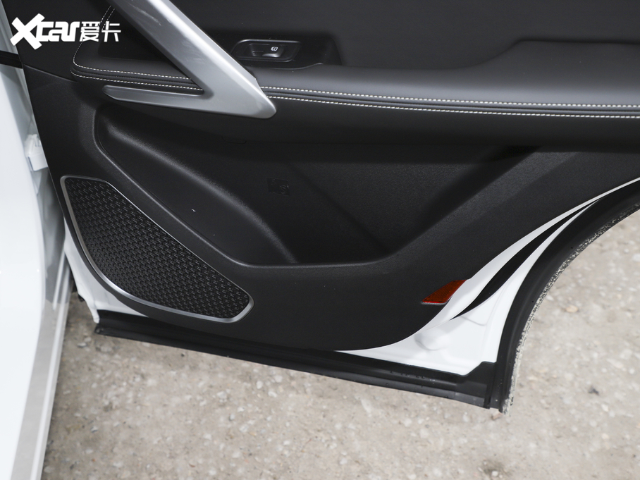 2021;X70 PLUS PLUS 1.6T DCT 5