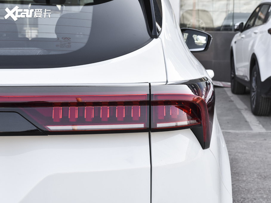 2021;X70 PLUS PLUS 1.5T DCT 7