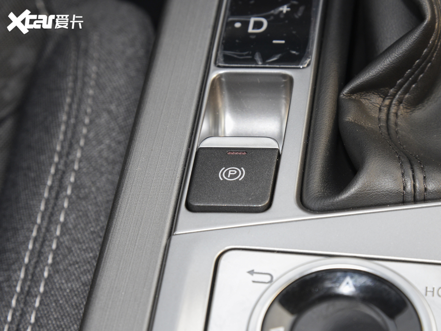 2021;X70 PLUS PLUS 1.6T DCT 7