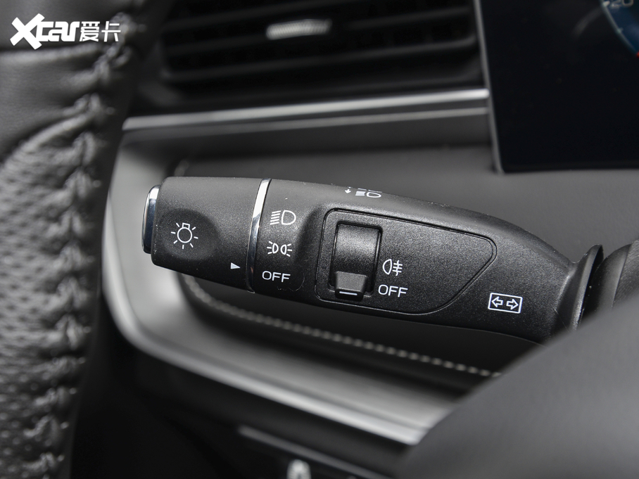 2021;X70 PLUS PLUS 1.6T DCT 7