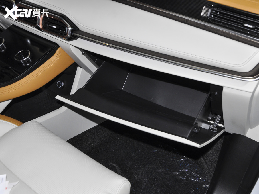 2021;X70 PLUS Ŀ PLUS 1.6T DCT 7