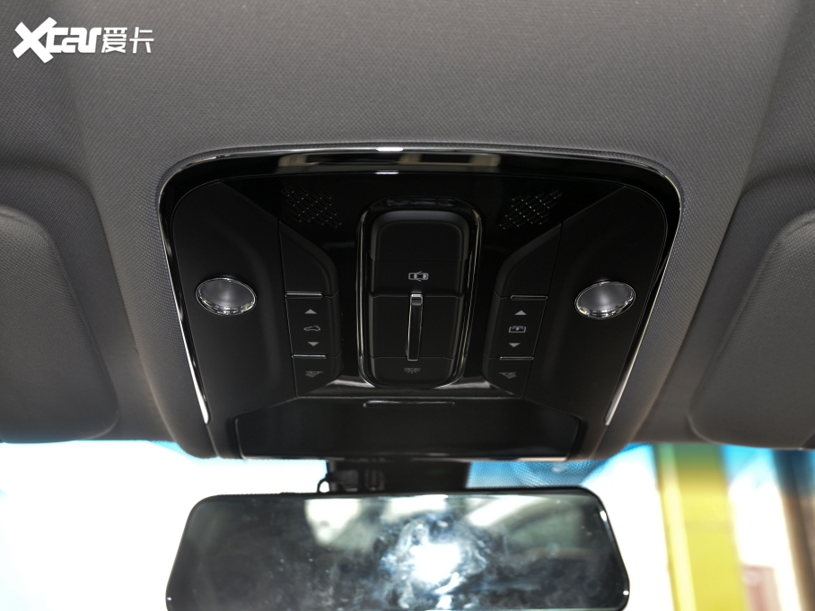 2021;X70 1.5T DCTعII 7