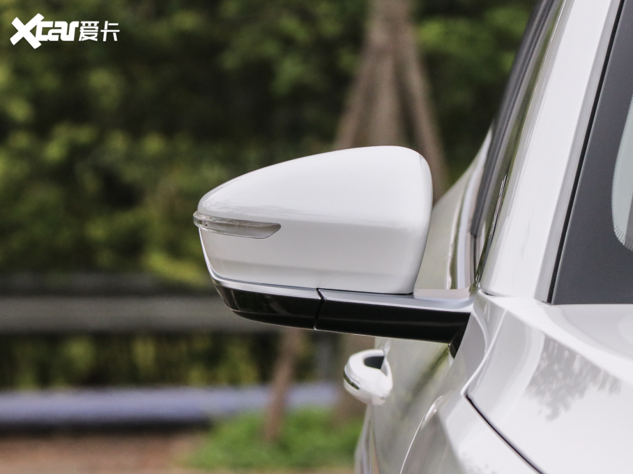 2021;X70 PLUS PLUS T 1.6TGDI DCT 5