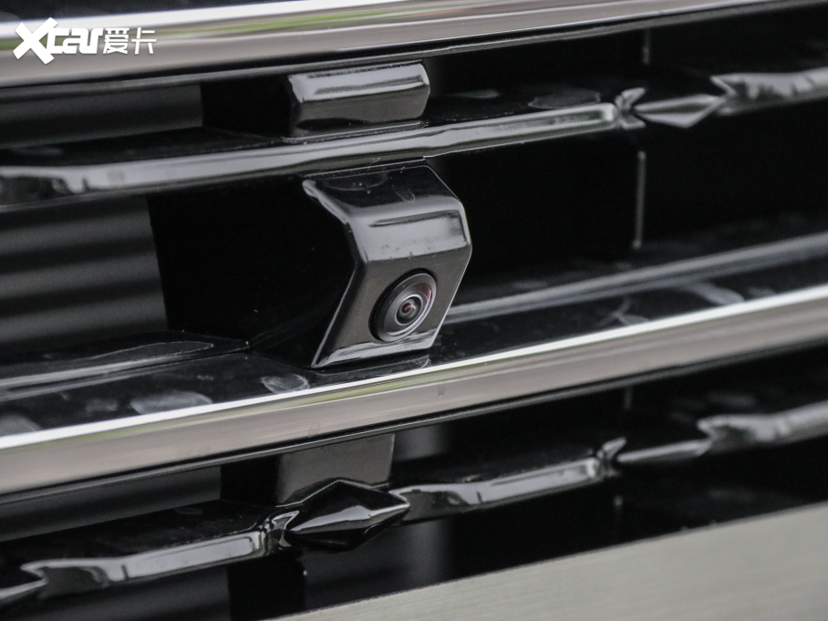 2021;X70 PLUS PLUS T 1.6TGDI DCT 5