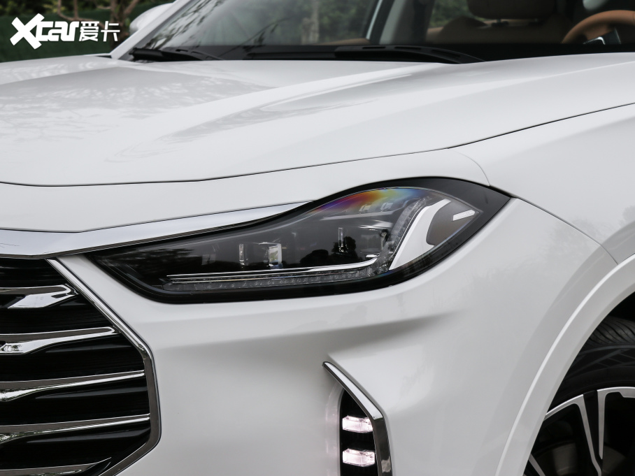 2021;X70 PLUS PLUS T 1.6TGDI DCT 5