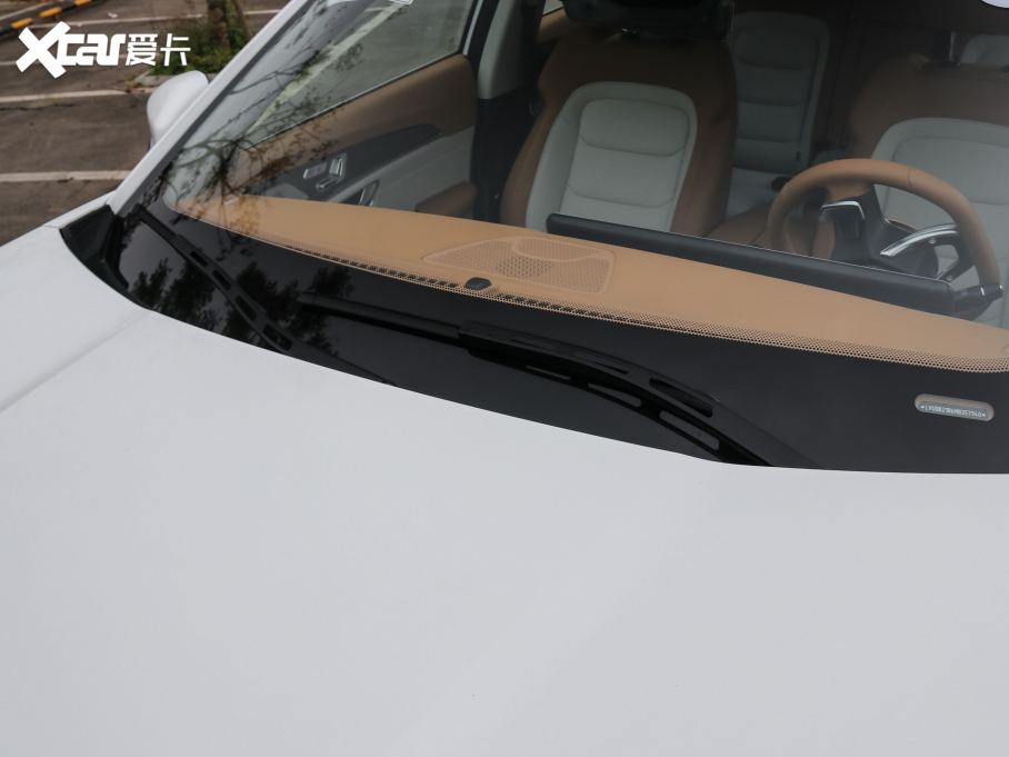 2021;X70 PLUS PLUS T 1.6TGDI DCT 5