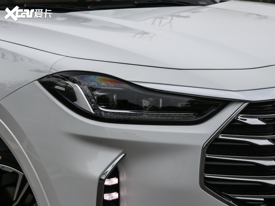 2021;X70 PLUS PLUS T 1.6TGDI DCT 5