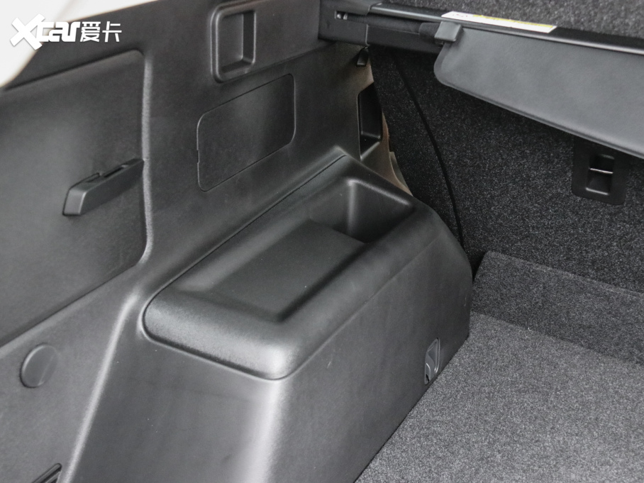 2021;X70 PLUS PLUS T 1.6TGDI DCT 5