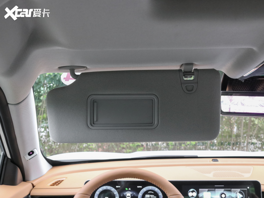 2021;X70 PLUS PLUS T 1.6TGDI DCT 5