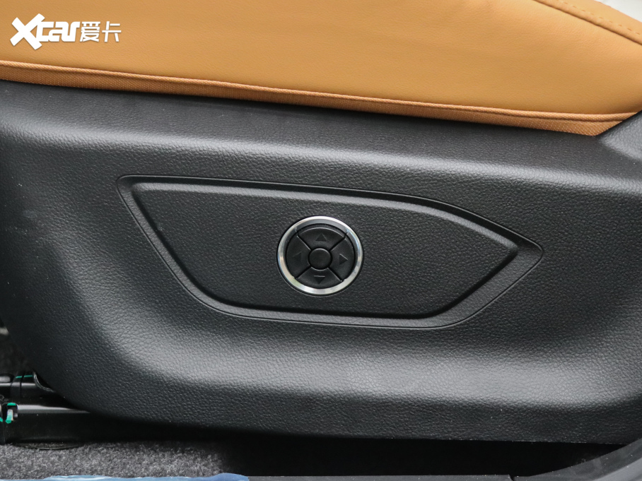 2021;X70 PLUS PLUS T 1.6TGDI DCT 5