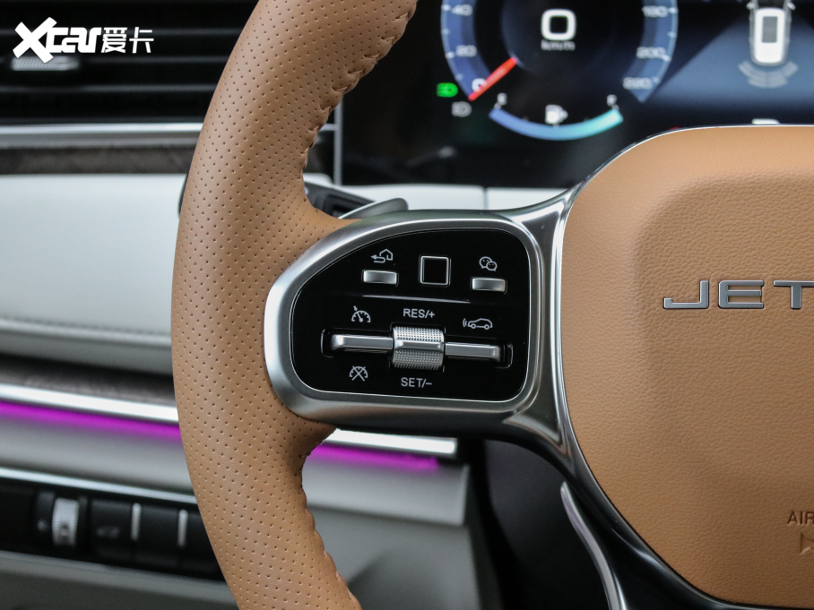 2021;X70 PLUS PLUS T 1.6TGDI DCT 5