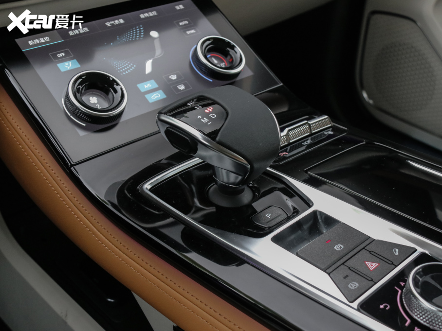 2021;X70 PLUS PLUS T 1.6TGDI DCT 5