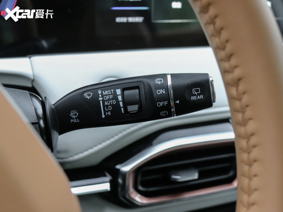 2021;X70 PLUS PLUS T 1.6TGDI DCT 5