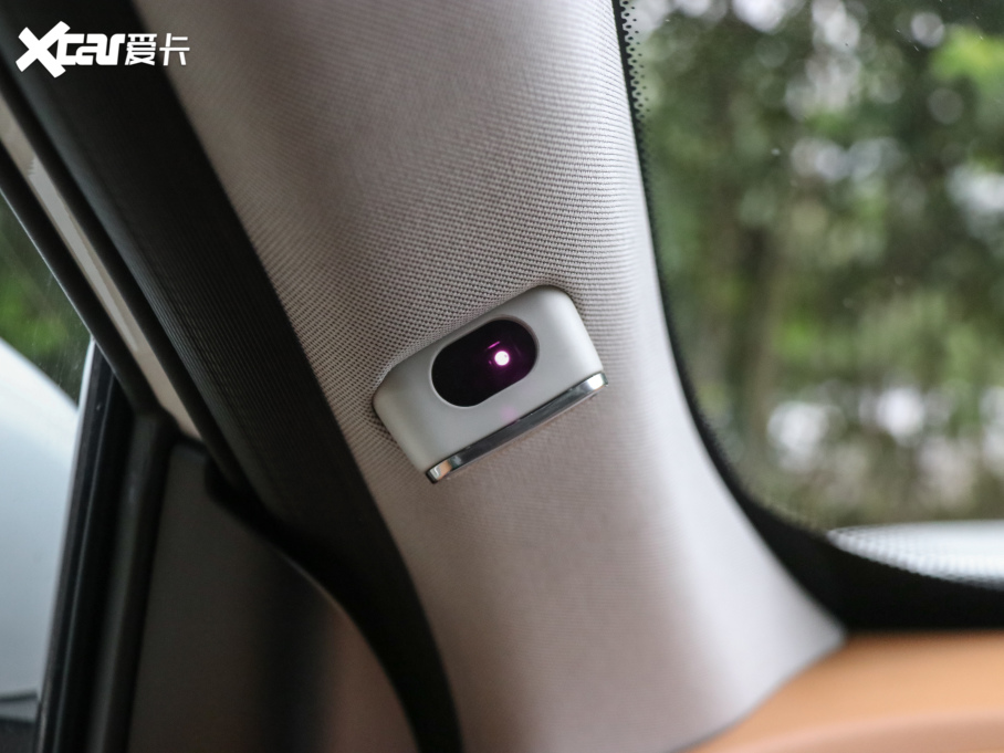 2021;X70 PLUS PLUS T 1.6TGDI DCT 5