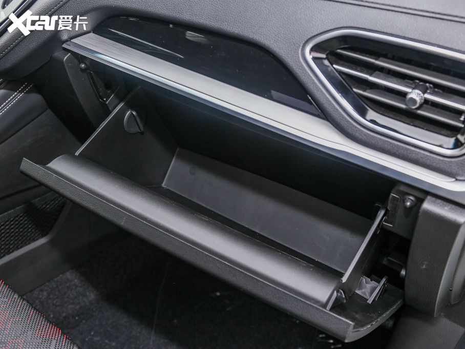 2021;X70 1.5T DCTعI 5