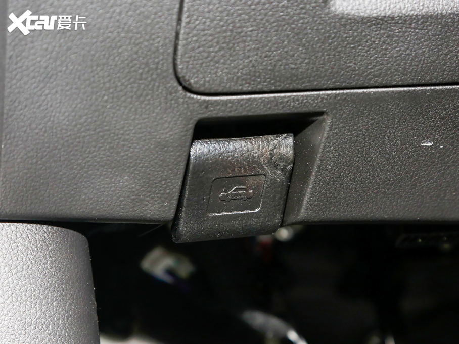 2021;X70 1.5T DCTعI 5