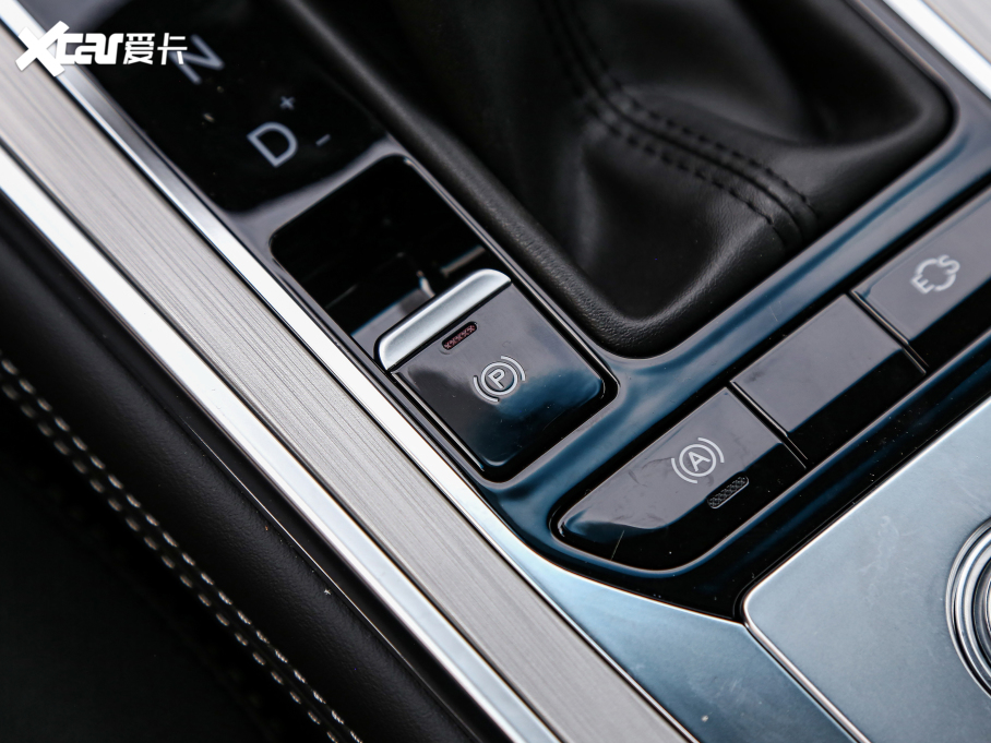 2021;X70 1.5T DCTعI 5