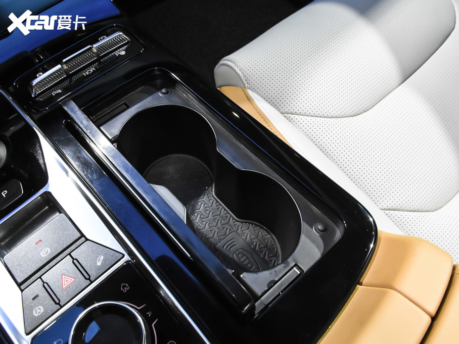 2021;X70 PLUS PLUS T 1.6TGDI DCTP 5