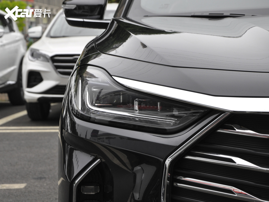 2021;X70 PLUS PLUS T 1.6TGDI DCT 5