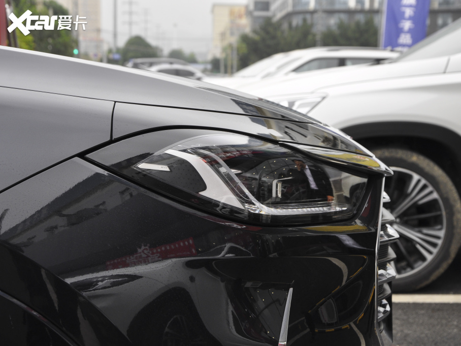 2021;X70 PLUS PLUS T 1.6TGDI DCT 5