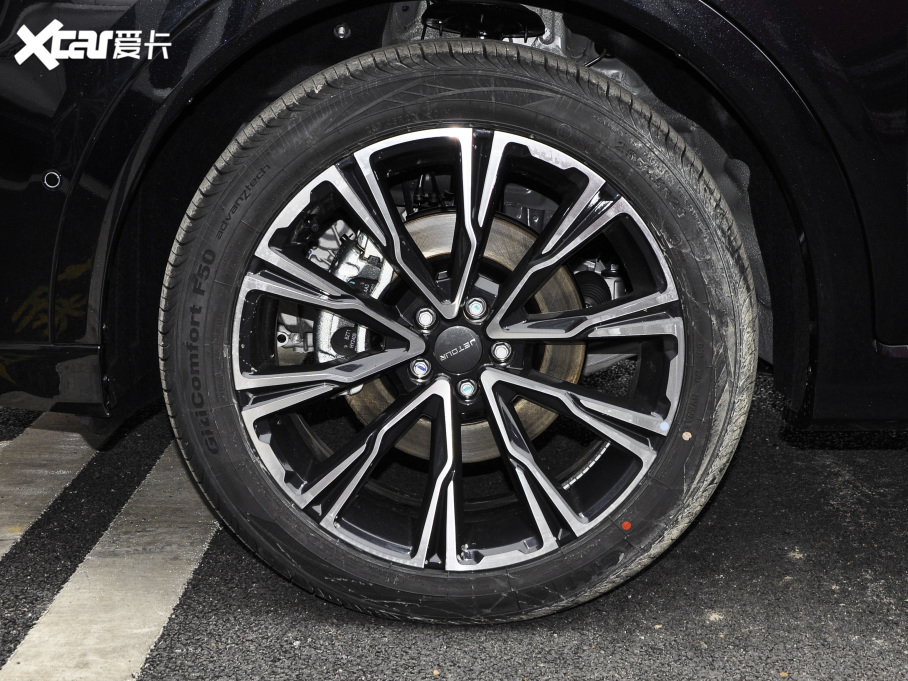 2021;X70 PLUS PLUS T 1.6TGDI DCT 5