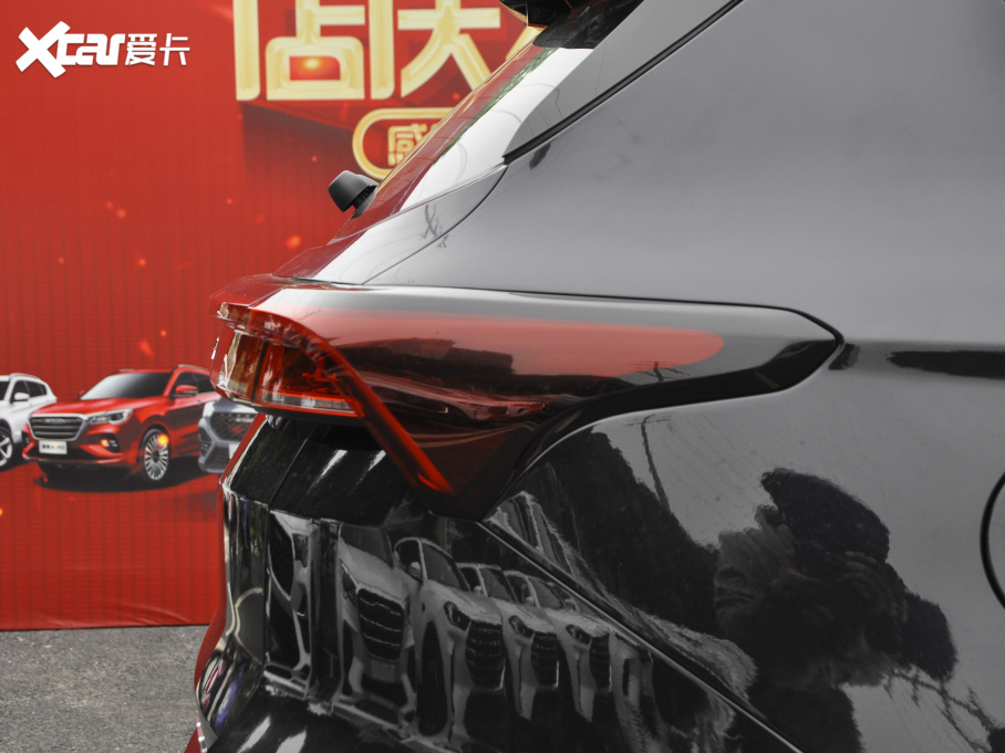 2021;X70 PLUS PLUS T 1.6TGDI DCT 5