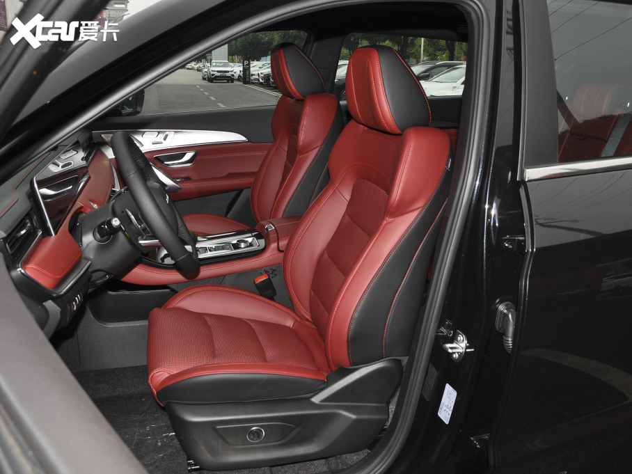 2021;X70 PLUS PLUS T 1.6TGDI DCT 5