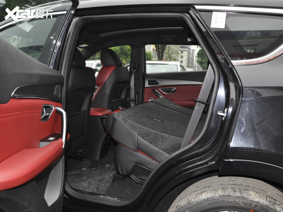 2021;X70 PLUS PLUS T 1.6TGDI DCT 5