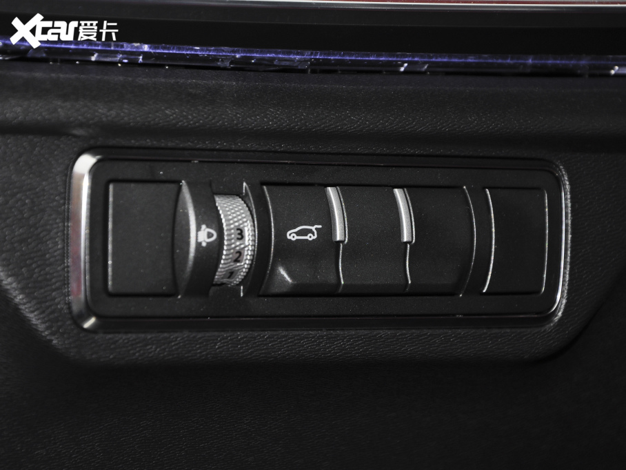 2021;X70 PLUS PLUS T 1.6TGDI DCT 5