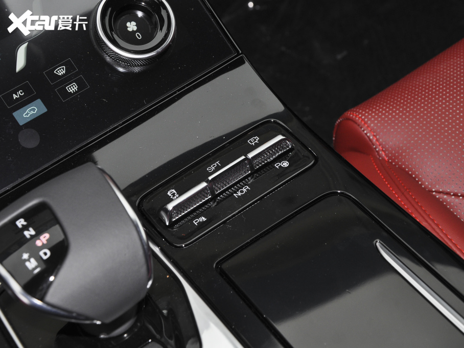 2021;X70 PLUS PLUS T 1.6TGDI DCT 5