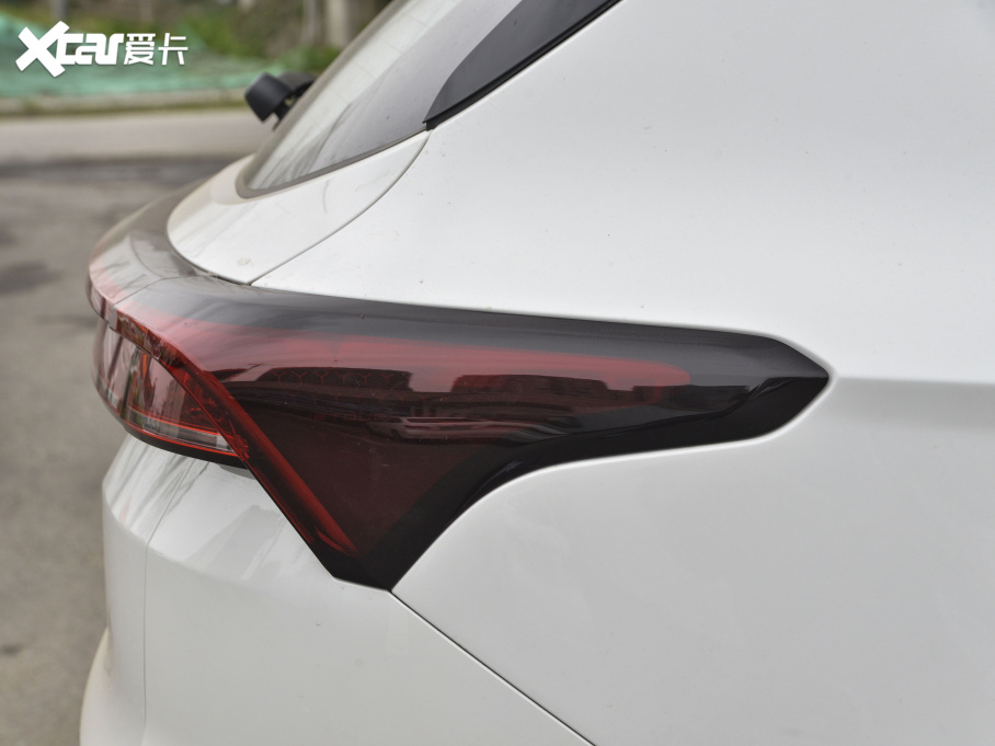 2021;X70 PLUS PLUS T 1.6TGDI DCT 7