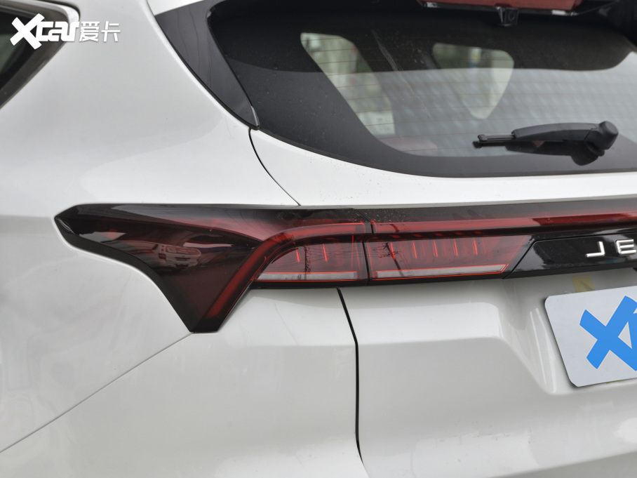 2021;X70 PLUS PLUS T 1.6TGDI DCT 7