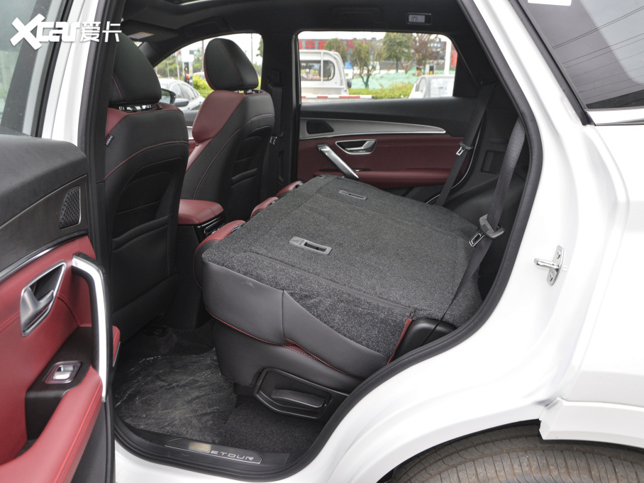 2021;X70 PLUS PLUS T 1.6TGDI DCT 7