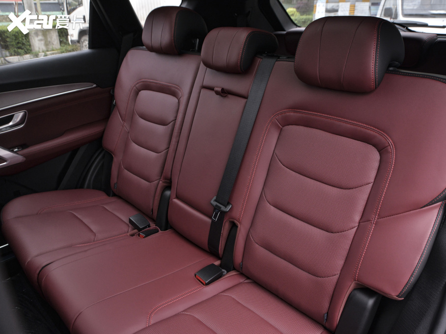 2021;X70 PLUS PLUS T 1.6TGDI DCT 7