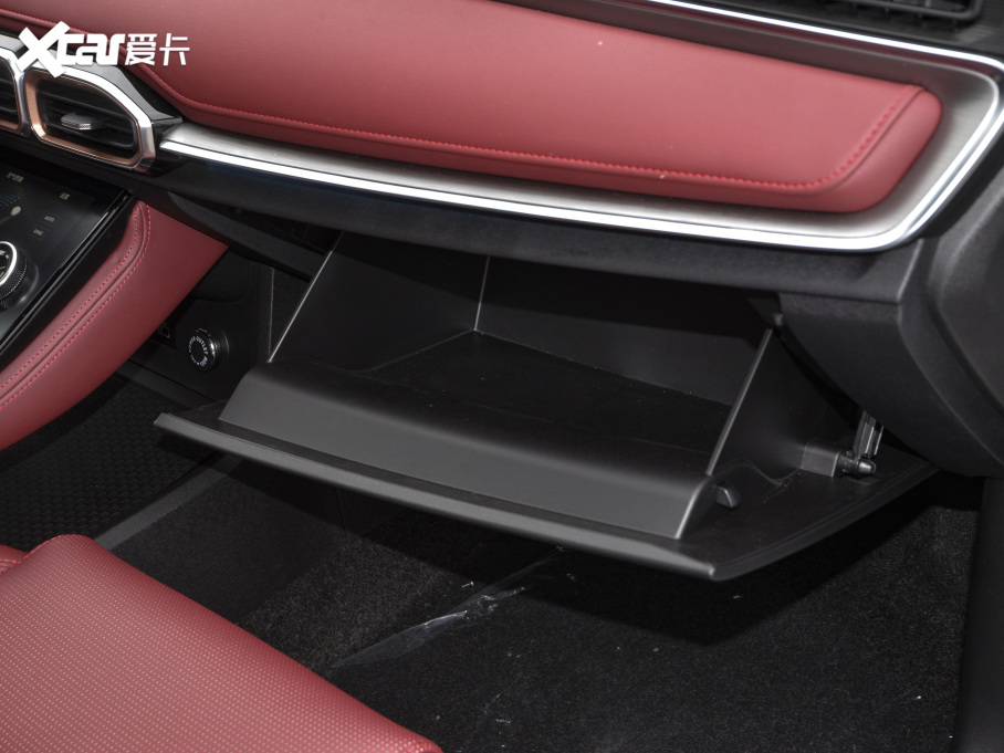 2021;X70 PLUS PLUS T 1.6TGDI DCT 7